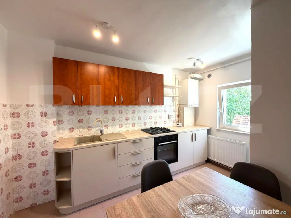 Apartament 3 camere, decomandat, 65 mp, Faleza Somes