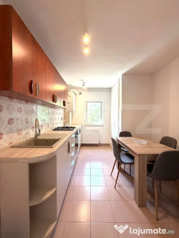Apartament 3 camere, decomandat, 65 mp, Faleza Somes