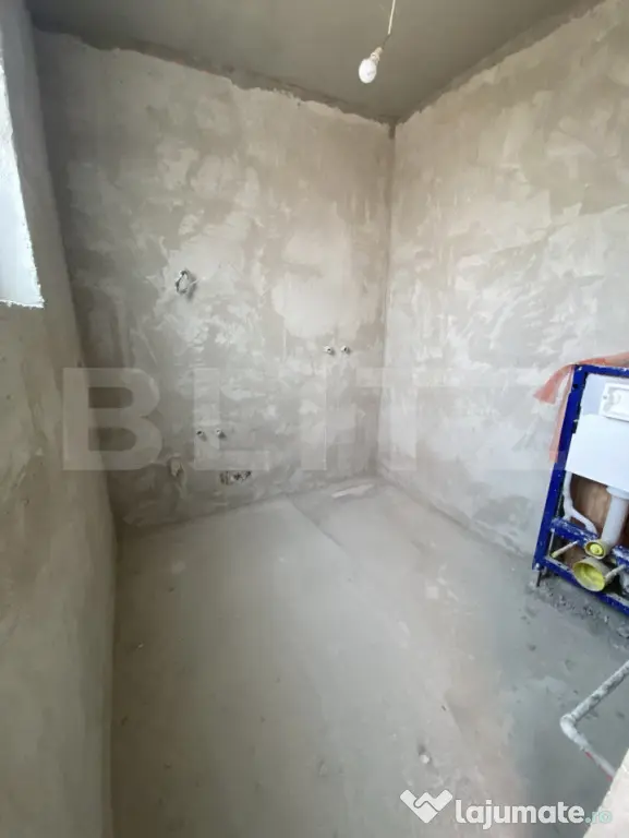 Casa individuala, 4 dormitoare, curte generoasa, garaj, zona