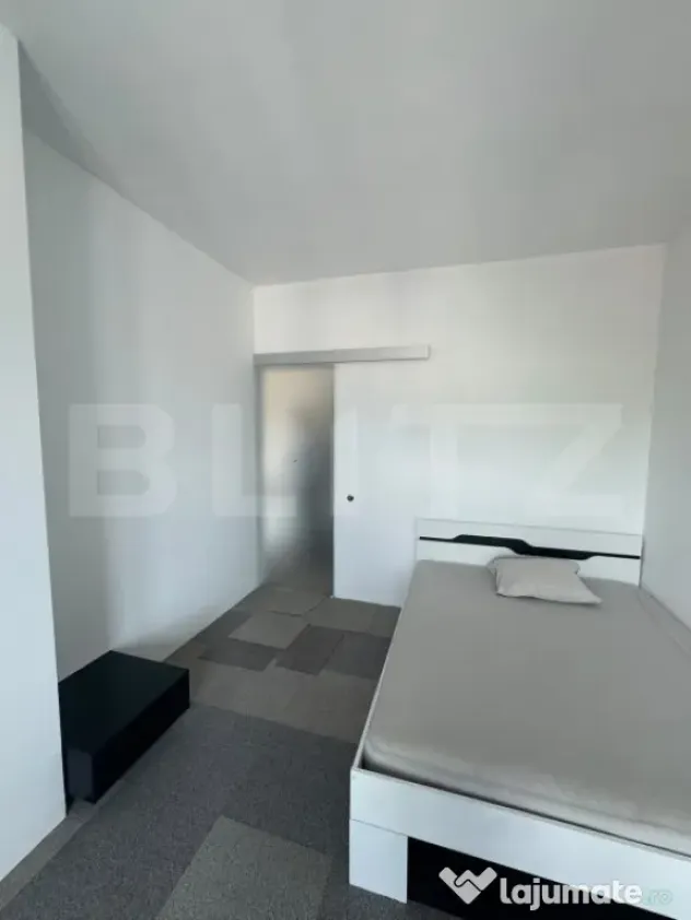 Apartament 2 camere, semidecomandat, zona Teilor