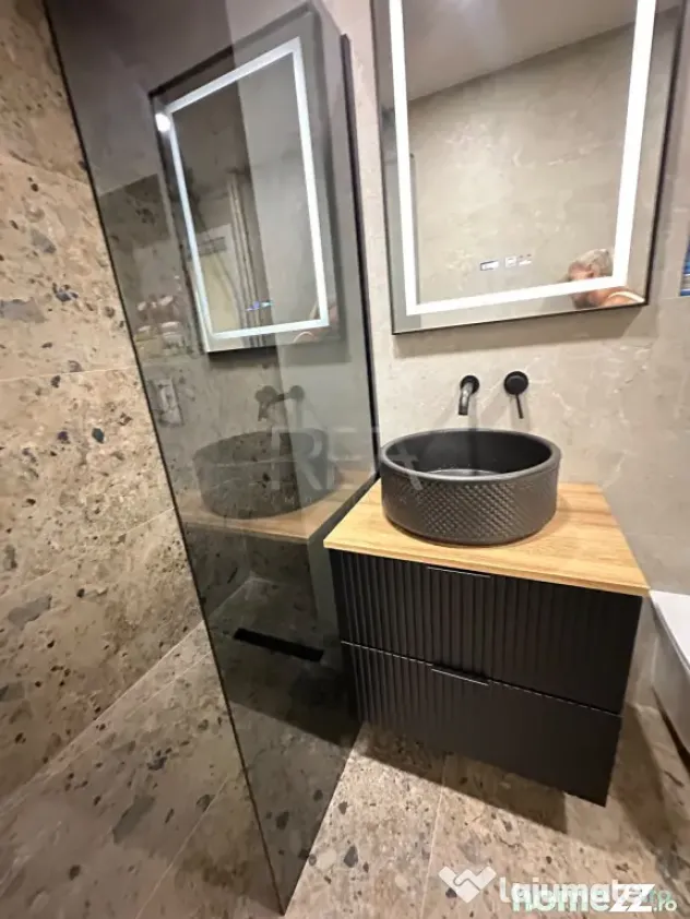2 camere Colentina decomandat, inst. schimb., et. 3, 57 mp, - Bucuresti (Bucuresti-Ilfov)