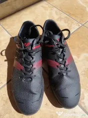 Adidasi fotbal 42 
