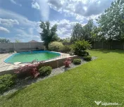 Sacalaz- 1000mp teren - piscina exterioara -garaj -panouri f 