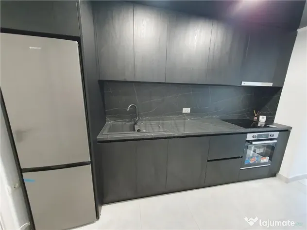 LIPOVEI - 3 CAM - CT PROPRIE - DECOMANDAT - BALCON - RENOVAT