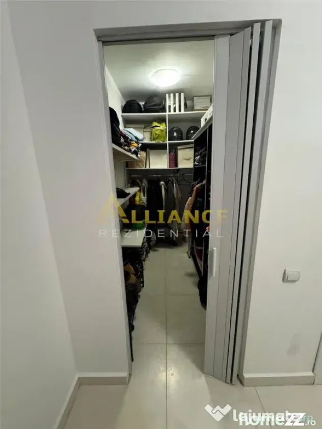 Apartament 2 camere tip studio - Gata de mutare