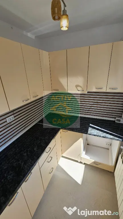 Apartament 3 camere, etaj 2, renovat