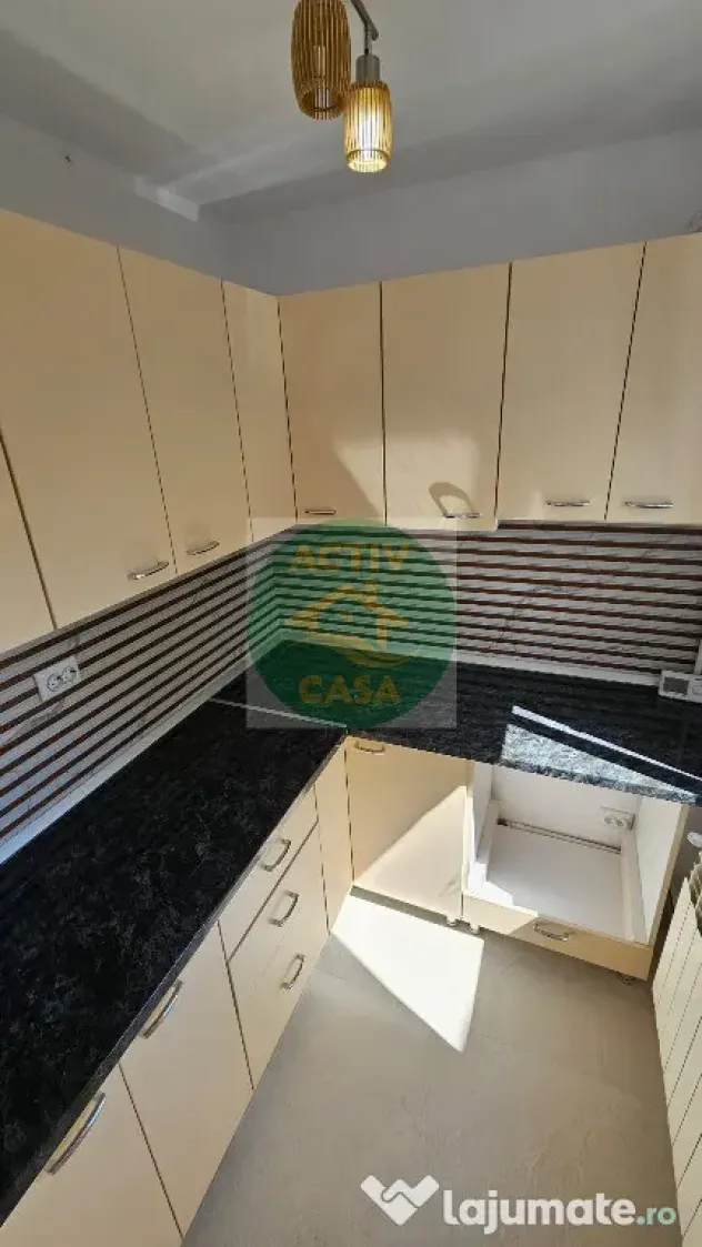 Apartament 3 camere, etaj 2, renovat