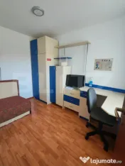 Apartament 4 camere de vanzare zona Decebal