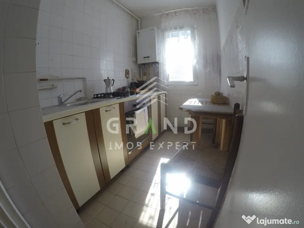 3 CAMERE DE VÂNZARE | MĂNĂȘTUR–Str.Mehedinți | Etaj 3