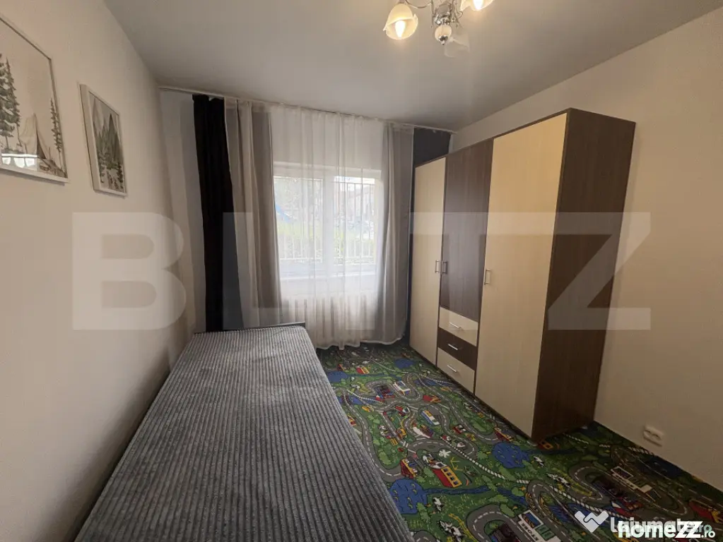 Apartament 3 camere, decomandat, zona Sigma