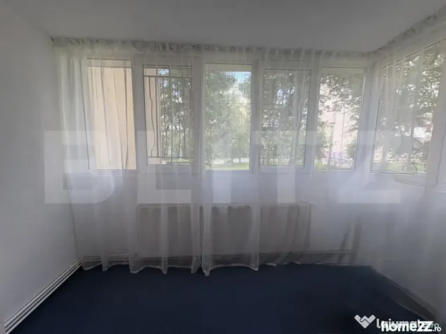 Apartament 3 camere, decomandat, zona Sigma