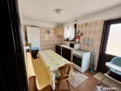 Casă spațioasă P+1 cu demisol, garaj și teren generos de 