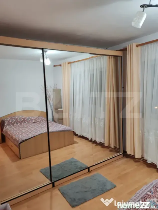 Apartament de vanzare, cu 3 camere, semidecomandat - in Vatr - Vatra Dornei (Suceava)