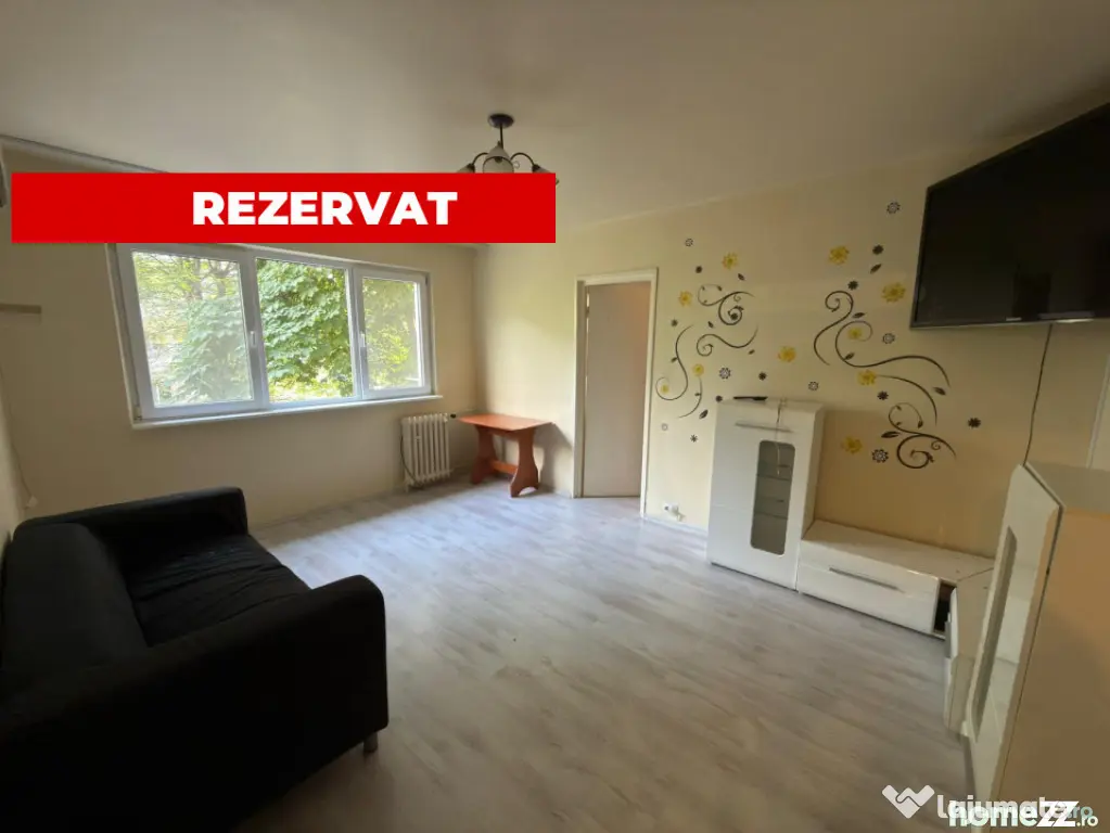 Apartament cu 2 camere, 40 mp, zona Malu Rosu - Ploiesti (Prahova)