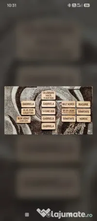 Titlu Anunț: Magneți și Plăcuțe din Lemn Dreptunghiulare – Personalizate cu Date