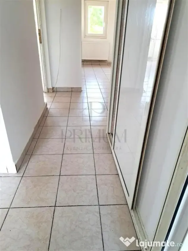 LIPOVEI - 3 CAMERE - 2 BAI - 2 BALCOANE - CENTRALA PROPRIE -