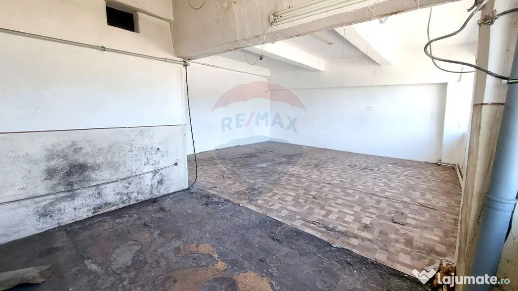 Spatiu comercial 370 mp | Vasile Lucaciu Baia Mare | 3 ??...