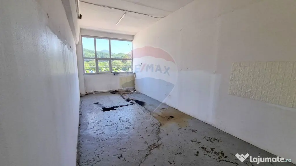 Spatiu comercial 370 mp | Vasile Lucaciu Baia Mare | 3 ??...