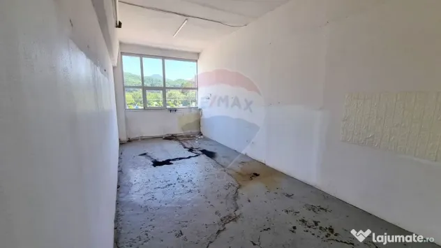 Spatiu comercial 370 mp | Vasile Lucaciu Baia Mare | 3 ??...