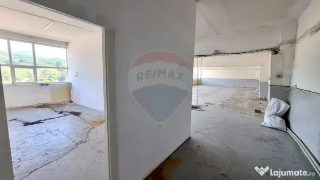 Spatiu comercial 370 mp | Vasile Lucaciu Baia Mare | 3 ??...