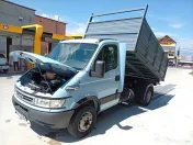 Autoutilitara Iveco Daily 65C15, an 2006, basculeaza pe 3 parti, maxim 6,5 tone