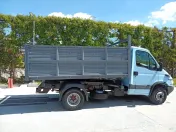 Autoutilitara Iveco Daily 65C15, an 2006, basculeaza pe 3 parti, maxim 6,5 tone
