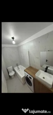 Aparatorii patriei studio etaj 1