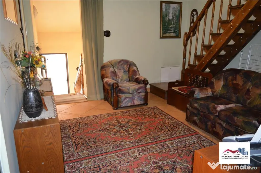 Casa si Spatiu Comercial de Zona Semicentrala