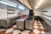 %0 Comision Spatiu comercial de inchiriat in zona Arcul d... 