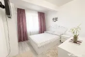 Vând apartament decomandat 