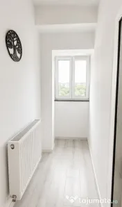 Vând apartament decomandat 