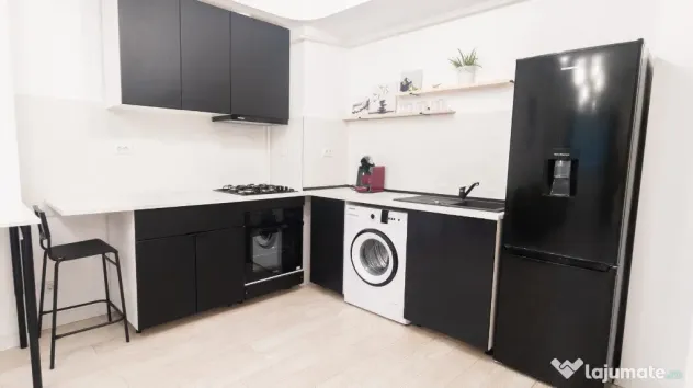 Proprietar inchiriez apartament de 2 camere Politehnica