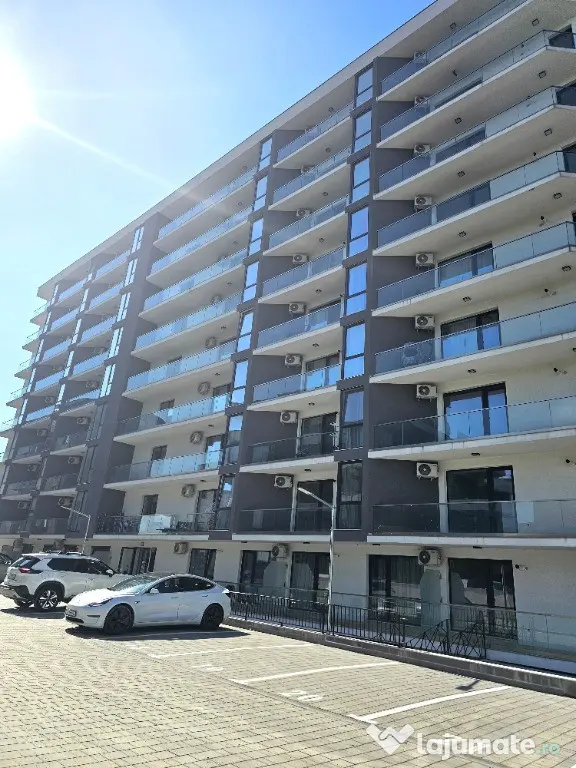 Bloc nou - Mamaia Nord - 2 camere - piscina.