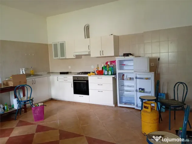 Hala industriala Casa 9650 mp teren