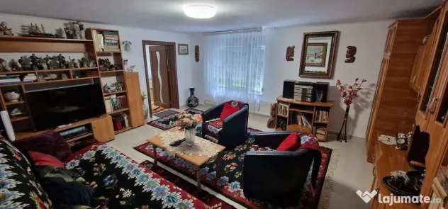 Casa din caramida.