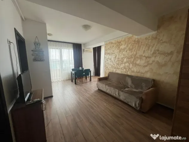 DE VÂNZARE APARTAMENT 2 CAMERE ZONA CLUBURI MAMAIA