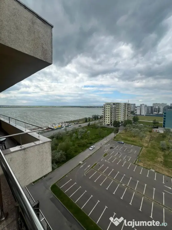DE VÂNZARE APARTAMENT 2 CAMERE ZONA CLUBURI MAMAIA