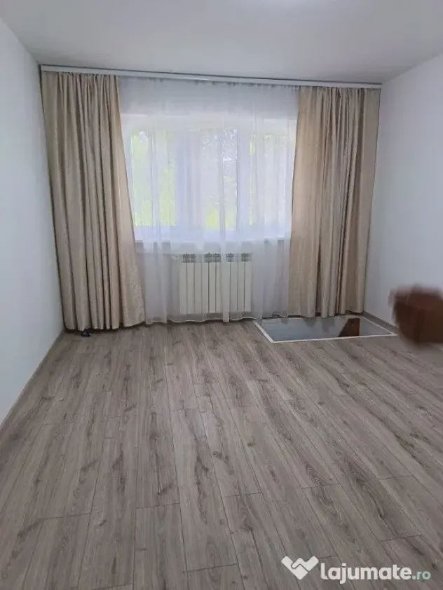 De inchiriat garsoniera, Micro 40, Parter, 230 euro