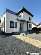 Casă / Villa finalizată, 350 mp teren - zona Sanpetru/...