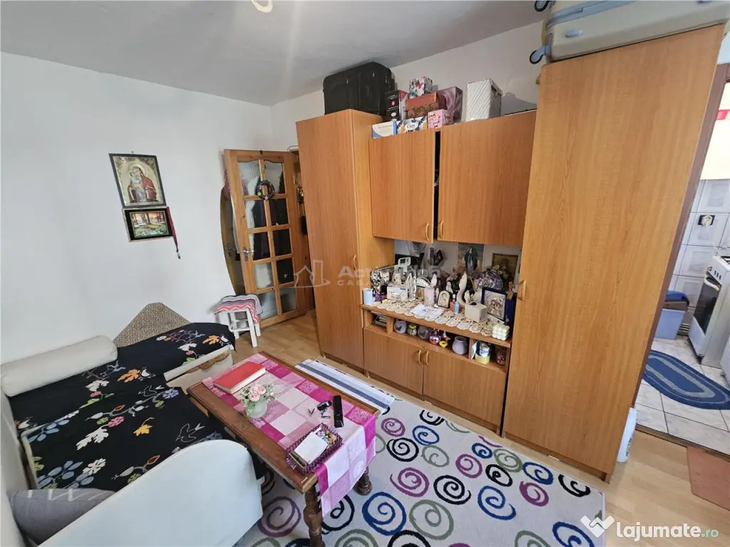 Resita, 2 Cam. Mobilat Utilat, Parter, Micro 2