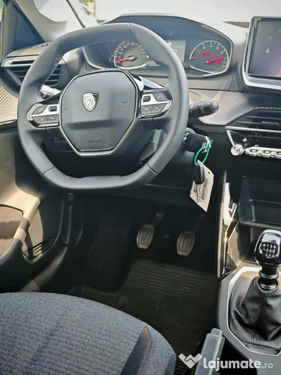 PEUGEOT 208 5 USI STYLE 1.2 PURETECH STT