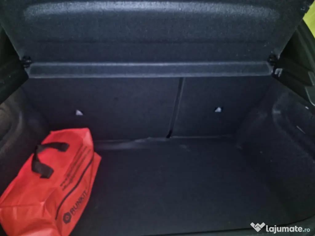 PEUGEOT 208 5 USI STYLE 1.2 PURETECH STT