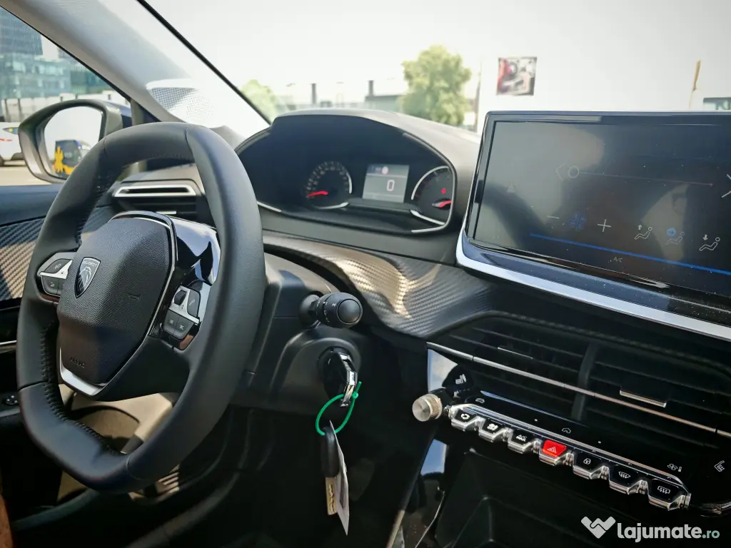 PEUGEOT 208 5 USI STYLE 1.2 PURETECH STT