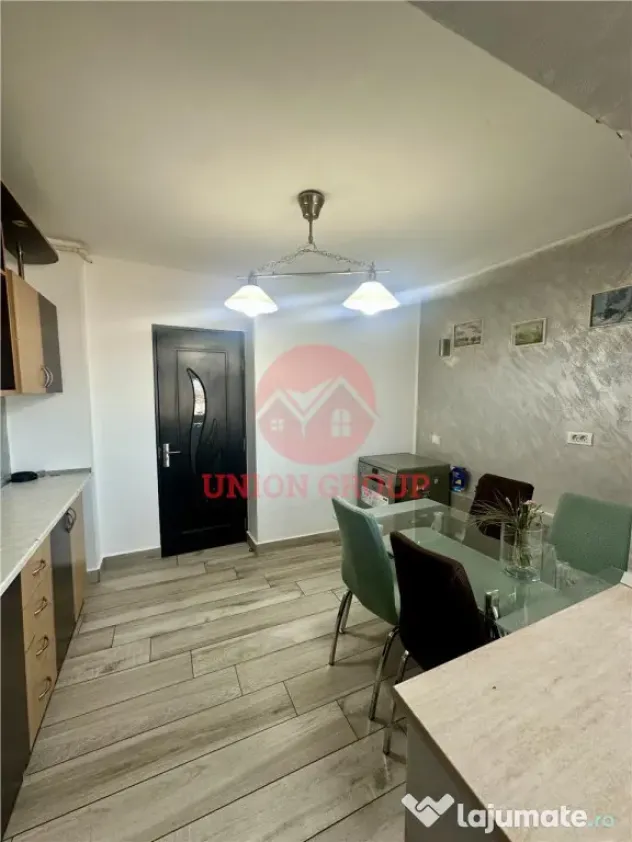 Apartament 3 Camere, Decomandat, Zona Tomis 3 - Comision 0