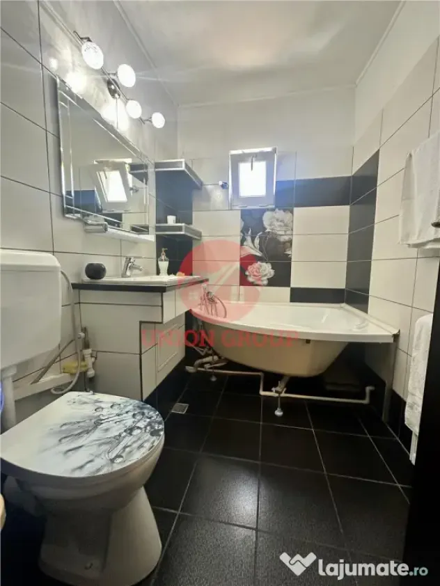 Apartament 3 Camere, Decomandat, Zona Tomis 3 - Comision 0