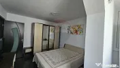 Apartament cu 2 camere de închiriat în zona Precista