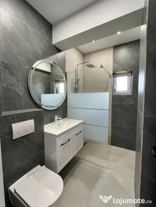 Apartament 3 camere, bloc nou, Radauti