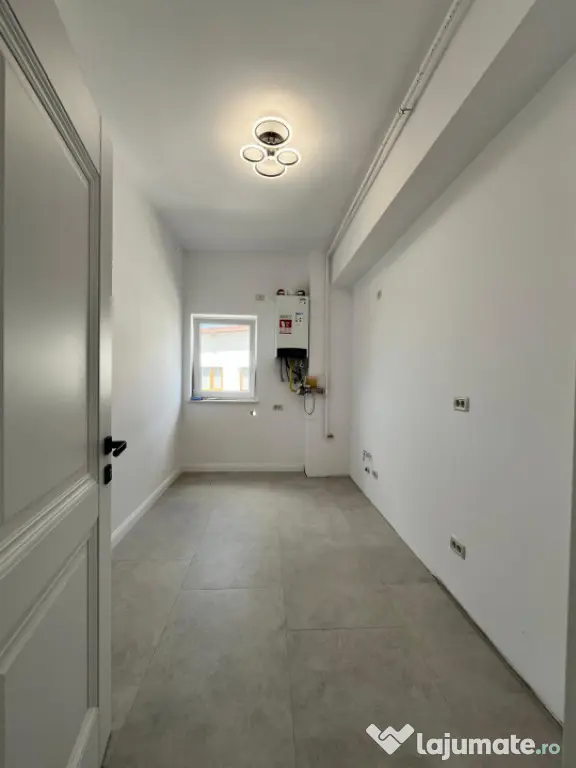 Apartament 3 camere, bloc nou, Radauti