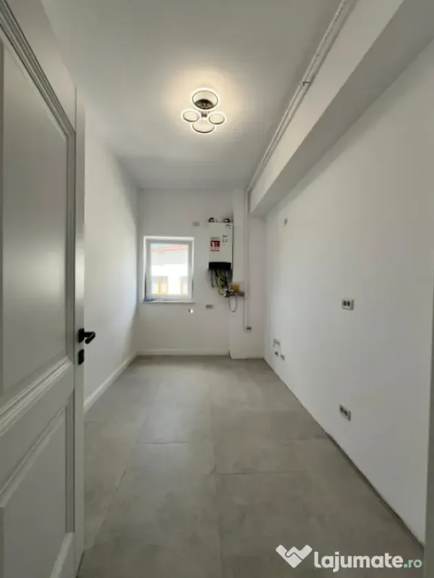 Apartament 3 camere, bloc nou, Radauti