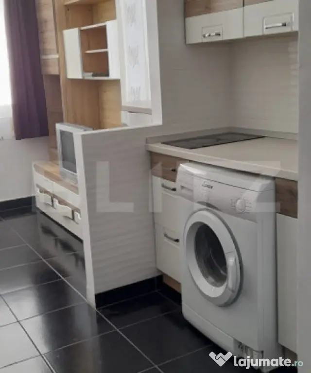 Garsoniera de inchiriat, Zefirului, langa Jandarmerie